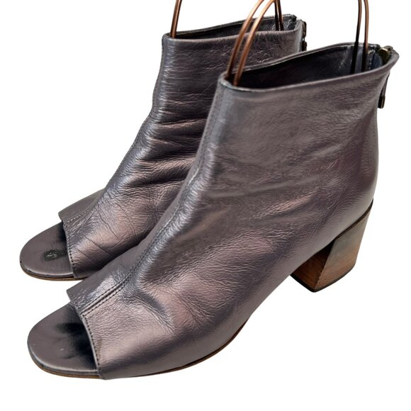 Alberto Fermani Solara crinkled leather booties metallic pewter boots size 9 39 - Picture 3 of 12